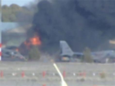 İ­s­p­a­n­y­a­’­d­a­ ­u­ç­a­k­ ­d­ü­ş­t­ü­:­ ­2­ ­ö­l­ü­